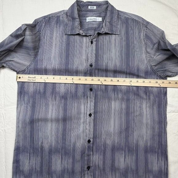 Calvin Klein 100% Cotton Blue/White Striped Long-Sleeve Button-Up Shirt, Large - Picture 9 of 10